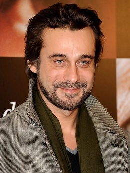 詹迪&middot;莫拉