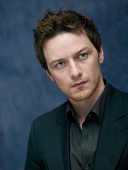 詹姆斯&middot;麦卡沃伊