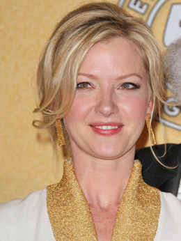 格瑞辰&middot;摩尔