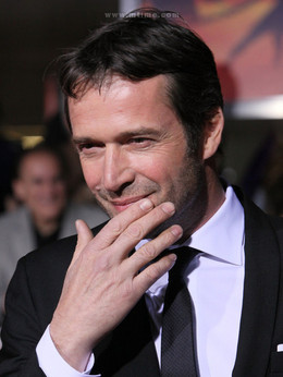 杰姆斯&middot;鲍弗