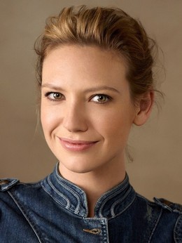 安娜&middot;托芙