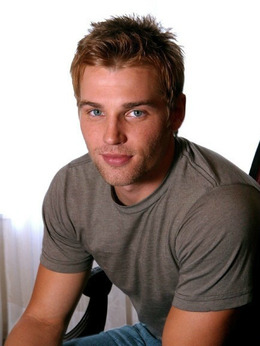 迈克&middot;沃格尔