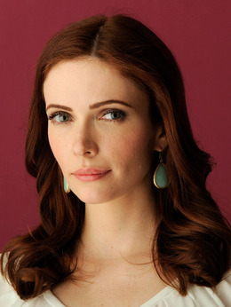 比茜&middot;图诺克