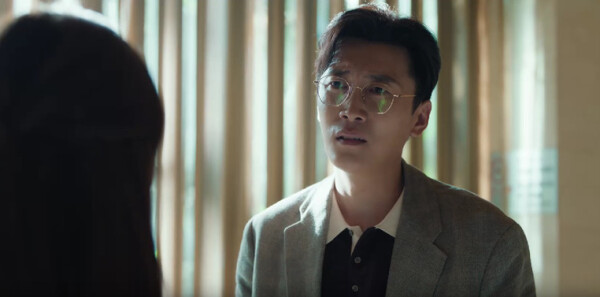 许我耀眼第11集剧照