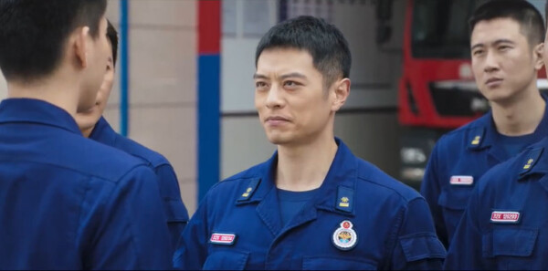 他从火光中走来第29集剧照