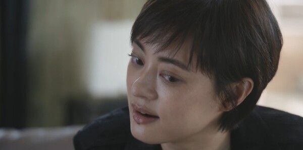 乌云之上第6集剧照